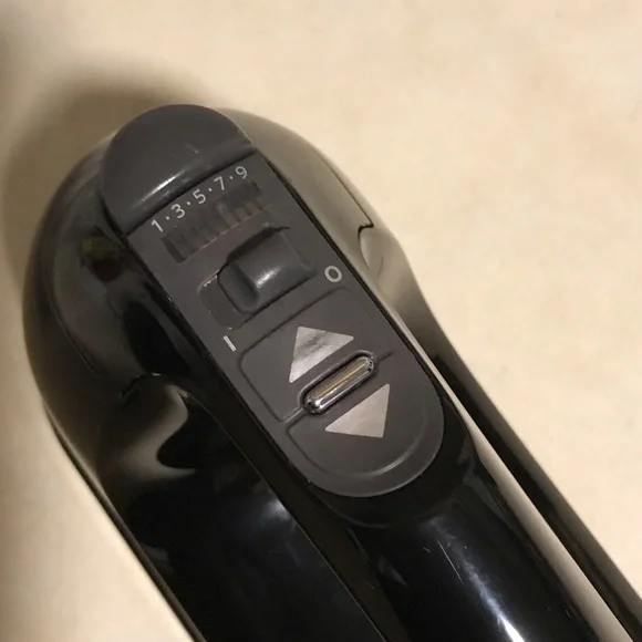 Black and Silver KitchenAid 9 Speed Hand Mixer with Attachments - Picture 9 of 13